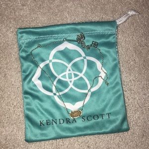 Kendra Scott necklace